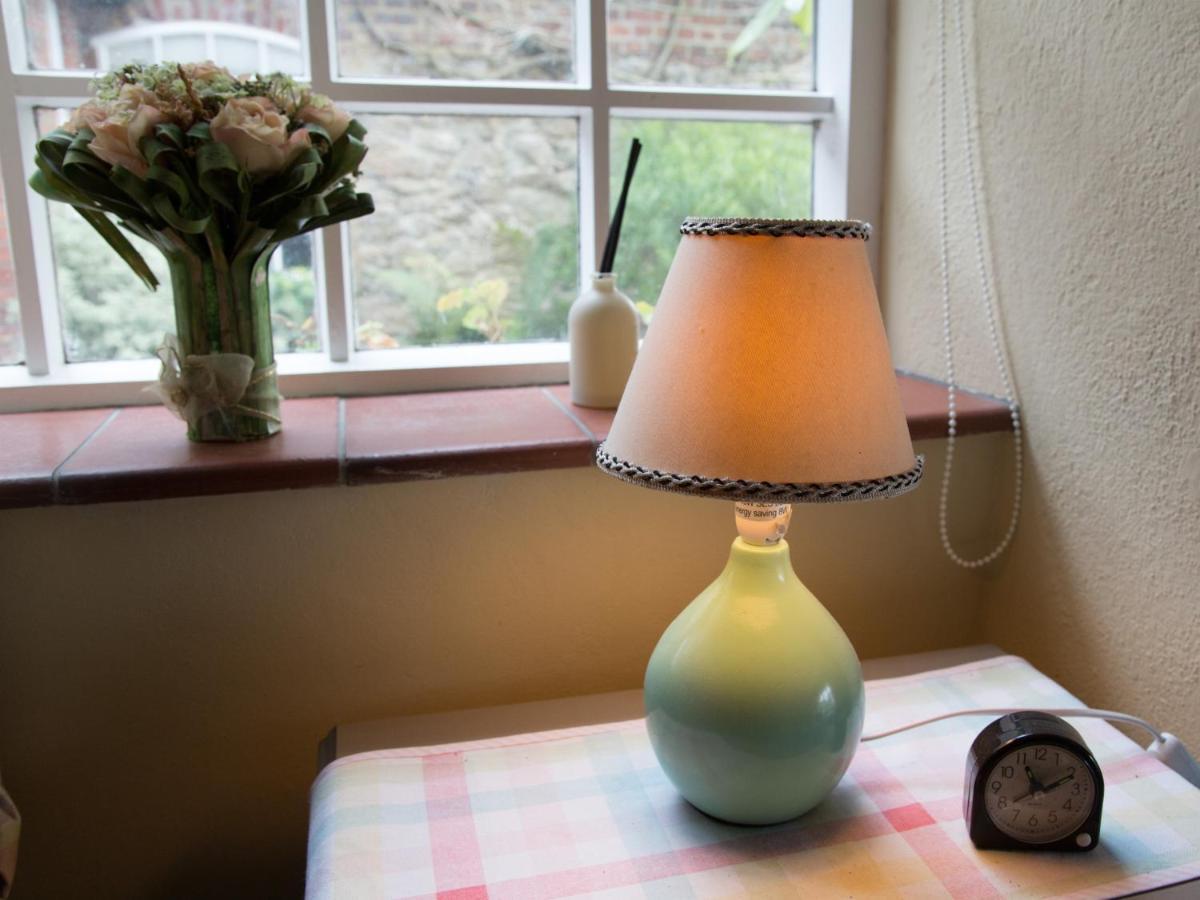 The Old Manor House B & B Brasted Bagian luar foto